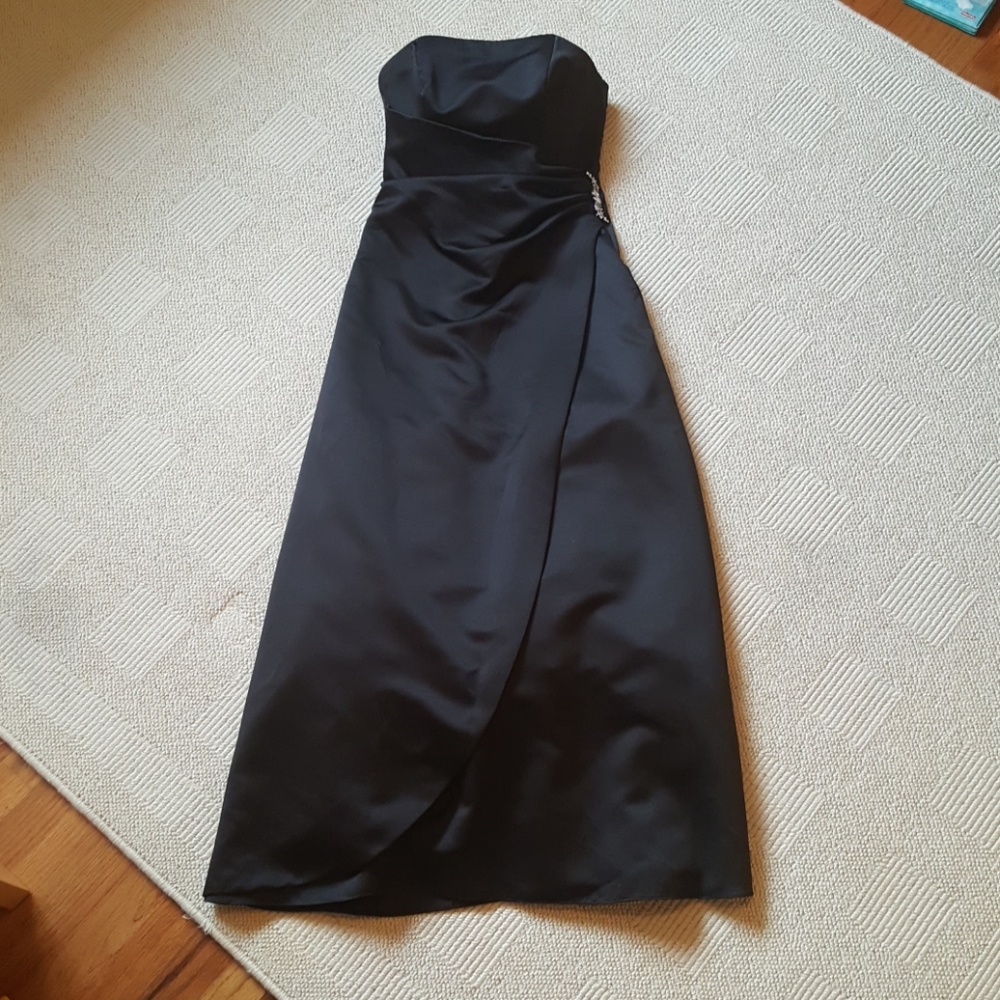 Size 6 Davids bridal evening gown